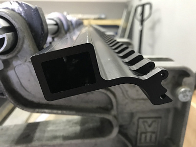 Планка верхняя прижимная для станка Tapco MAX-20 2,2 м